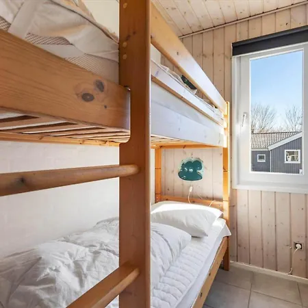84292-ebeltoft-engbakken-14 *